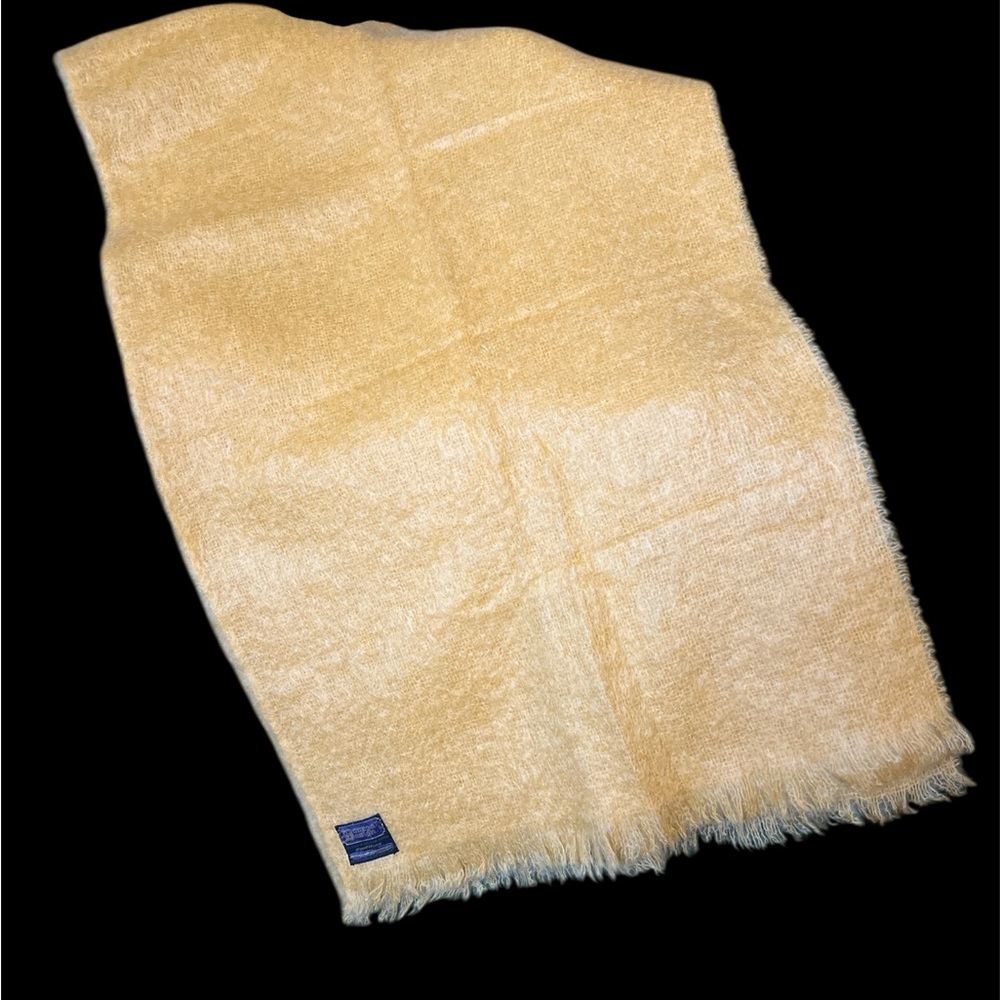 Donegal Design Ireland Mohair Wool Handwoven Cape Shawl Wrap orange not yellow